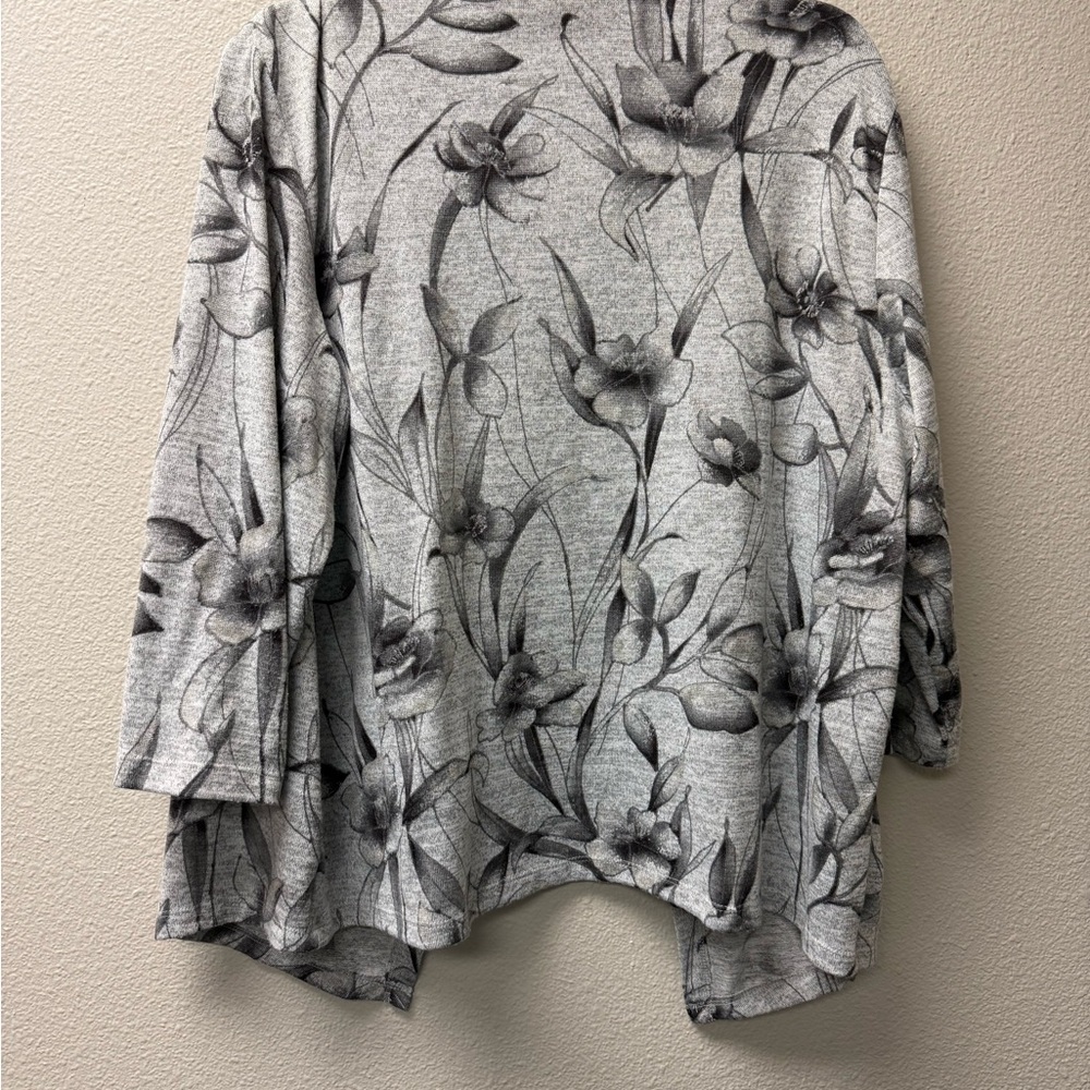Alfred Dunner Gray Floral 2pc Cardigan Tank Set L Stretch - Picture 5 of 8